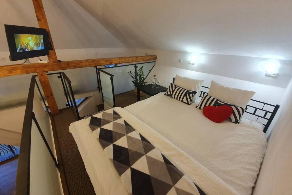 Koci Dom Loft Apartman Wieliczka megye Kültér fotó