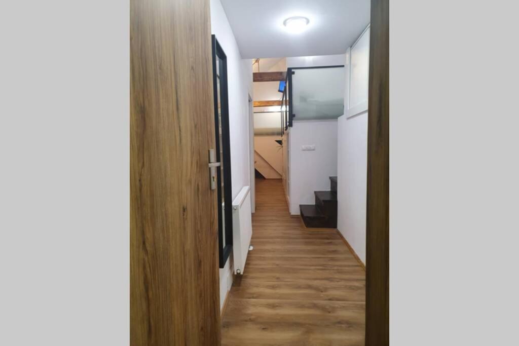 Koci Dom Loft Apartman Wieliczka megye Kültér fotó